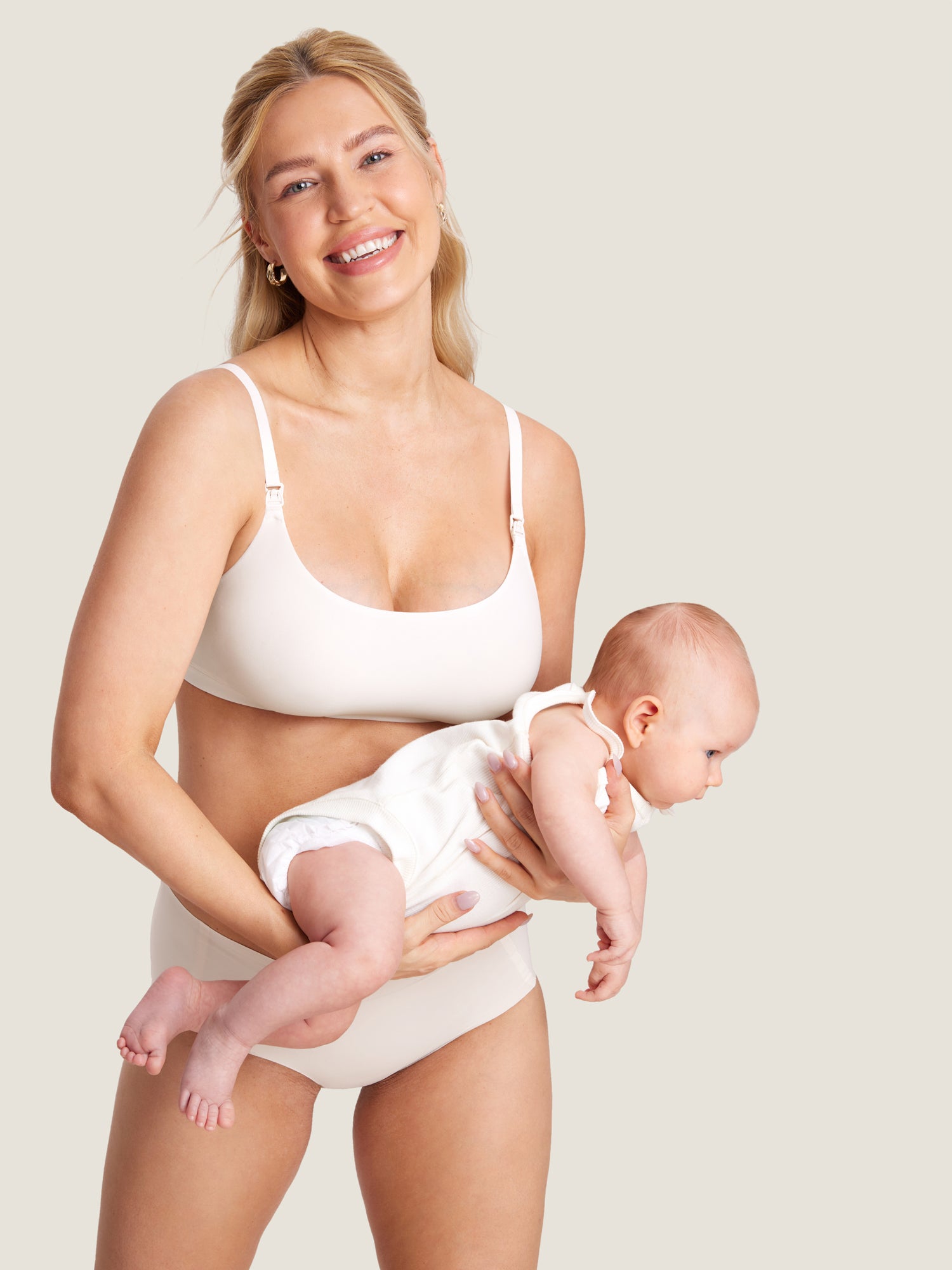 MOMANDA Women's Inbarely® Scoop Nursing Bra Coconut White